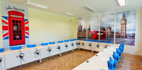 Pracownia językowa PRO z modułem AI - 24 stanowiska