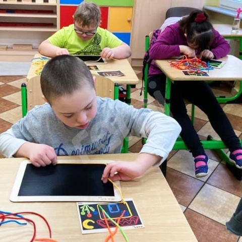 SPAGHETTI EDU - 24 stanowiska SPAGHETTI EDU - 24 stanowiska