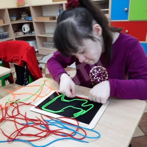 SPAGHETTI EDU - 24 stanowiska SPAGHETTI EDU - 24 stanowiska